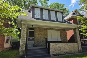 675 Oakwood Ave, Columbus, OH 43205 - Photo 1