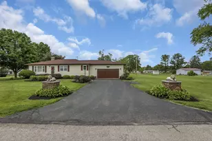 2466 Berne St SE, Lancaster, OH 43130 - Photo 1