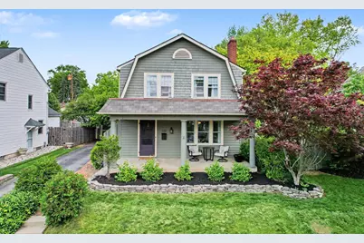 110 W Dunedin Road, Columbus, OH 43214 - Photo 1