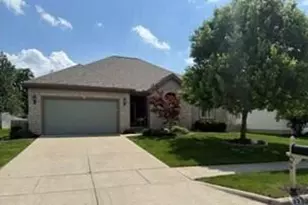 999 Laketree Ct W, Westerville, OH 43081 - Photo 1