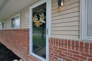 5366 Adderley Ave, Columbus, OH 43232 - Photo 1