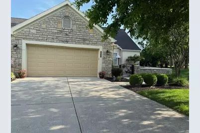 2637 Vililly Circle W, Grove City, OH 43123 - Photo 1