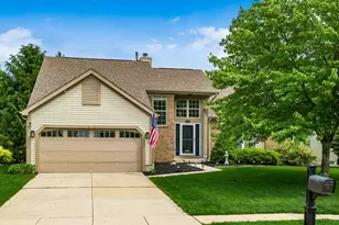 1465 Cottonwood Dr, Lewis Center, OH 43035 - Photo 1
