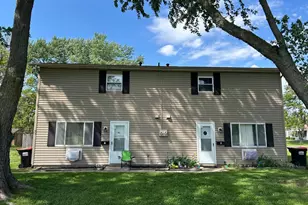 95 S 24th St, Newark, OH 43055 - Photo 1