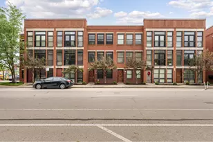 818 N 4th St, Columbus, OH 43215 - Photo 1