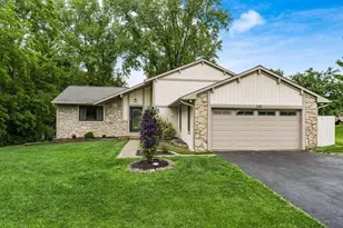 340 E Columbus St, Pickerington, OH 43147 - Photo 1