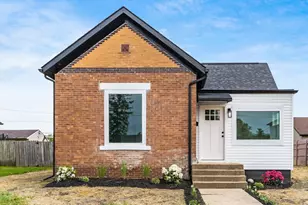 182 High St, Roseville, OH 43777 - Photo 1