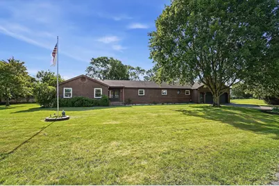 330 Northview Drive, London, OH 43140 - Photo 1