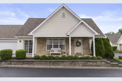 7912 Meadowlark Lane S, Reynoldsburg, OH 43068 - Photo 1