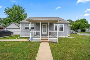 757 E Water St, Chillicothe, OH 45601 - Photo 1