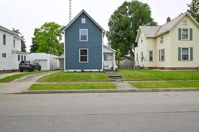 711 S Walnut Street, Bucyrus, OH 44820 - Photo 1
