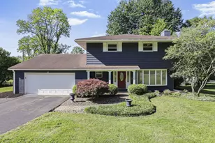 51 Edgewood Dr, Granville, OH 43023 - Photo 1