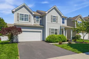 398 Hanton Way, Columbus, OH 43213 - Photo 1