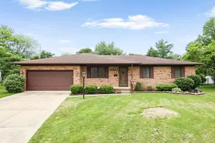 1767 Larkwood Pl, Columbus, OH 43229 - Photo 1
