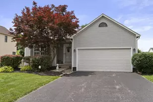 542 Scioto Meadows Blvd, Grove City, OH 43123 - Photo 1
