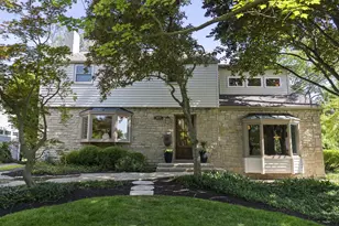 1470 Cardiff Rd, Upper Arlington, OH 43221 - Photo 1