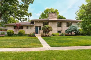 410 Northview Dr, Columbus, OH 43209 - Photo 1