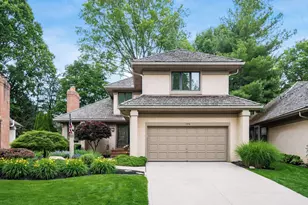 194 Green Springs Dr, Columbus, OH 43235 - Photo 1