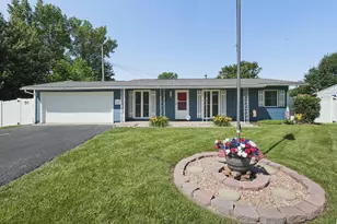 733 Gilmore Dr, Reynoldsburg, OH 43068 - Photo 1
