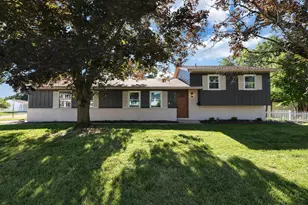 3474 Highland St, Grove City, OH 43123 - Photo 1