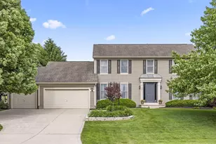 2691 Big Sur Dr, Lewis Center, OH 43035 - Photo 1