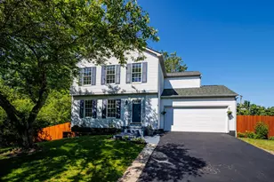 1971 Beauregard Blvd, Grove City, OH 43123 - Photo 1