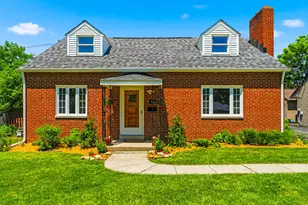 260 Dixon Ct, Columbus, OH 43214 - Photo 1