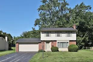 4257 Kenridge Dr, Columbus, OH 43220 - Photo 1