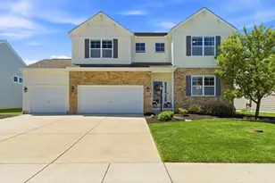 453 Sunbury Meadows Dr, Sunbury, OH 43074 - Photo 1