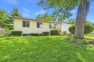 2191 Sprucefield Dr, Columbus, OH 43229 - Photo 1