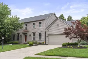 447 Ridge View Pl, Powell, OH 43065 - Photo 1