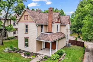 448 W William St, Delaware, OH 43015 - Photo 1
