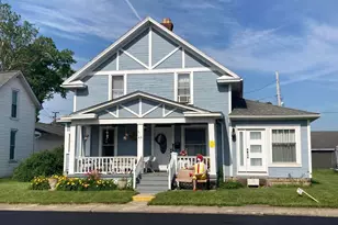 43 S Center St, West Jefferson, OH 43162 - Photo 1