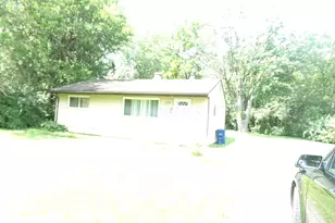 2685 Bulen Ave, Columbus, OH 43207 - Photo 1