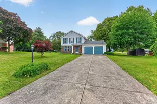 8613 Meadowton Ct, Pickerington, OH 43147 - Photo 1