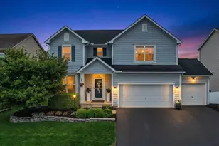 327 Fox Glen Dr E, Pickerington, OH 43147 - Photo 1