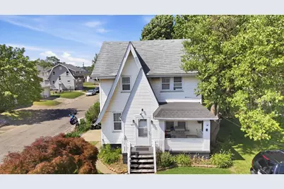 2221 9th Street NW, Canton, OH 44708 - Photo 1