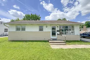 4121 Maplegrove Dr, Grove City, OH 43123 - Photo 1