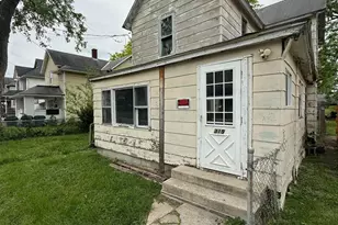 319 Uncapher Ave, Marion, OH 43302 - Photo 1