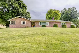 205 Marita Dr, Mount Vernon, OH 43050 - Photo 1