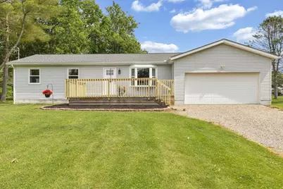 118 W Madison Drive NE, Newark, OH 43055 - Photo 1