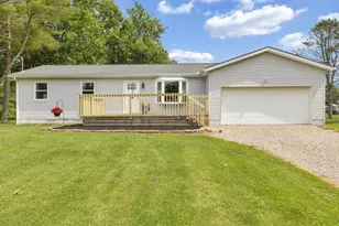118 W Madison Dr NE, Newark, OH 43055 - Photo 1
