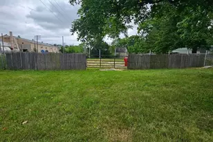 74 S Cherry St, London, OH 43140 - Photo 1