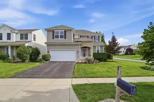 256 Olentangy Meadows Dr, Lewis Center, OH 43035 - Photo 1