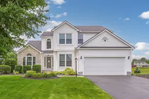5771 Daisy Trail Dr, Grove City, OH 43123 - Photo 1
