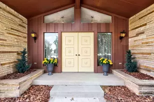 1115 Hilltop Dr, Newark, OH 43055 - Photo 1