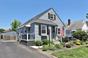 588 Chatham Rd, Columbus, OH 43214 - Photo 1