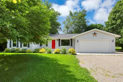 5400 Chestnut Hills Road NE, Newark, OH 43055 - Photo 1