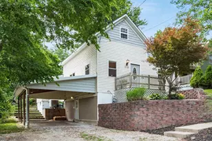 215 N 13th St, Newark, OH 43055 - Photo 1
