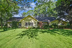 1411 Burnison Rd, Mansfield, OH 44903 - Photo 1